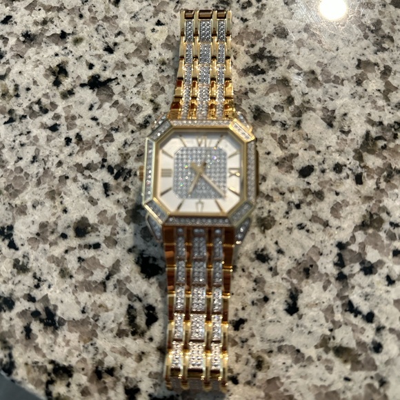 Bulova Men's Watch Octava Quartz Crystal Gold Stainless Steel 40mm